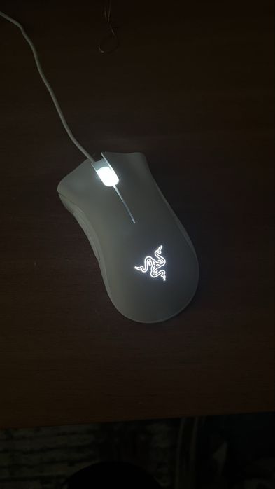 Игровая мышка Razer DeathAdder Essential