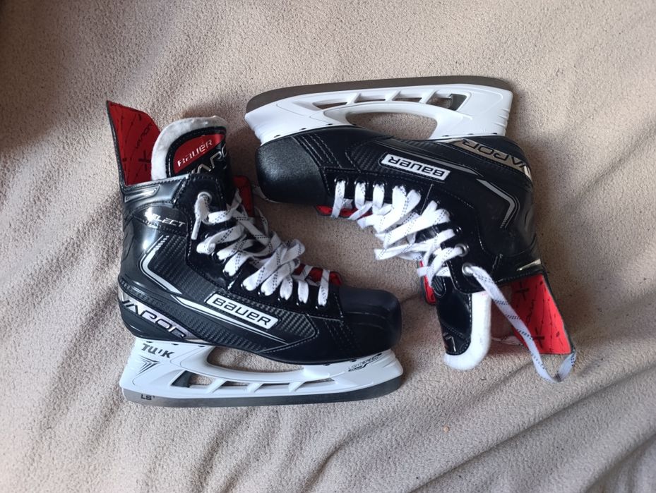 Коньки. Модель: Bauer Vapor Select