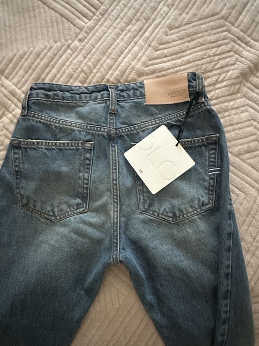 Продам джинсы бренд VICOLО