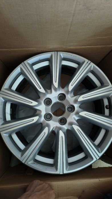 Janta 18 Volvo S80