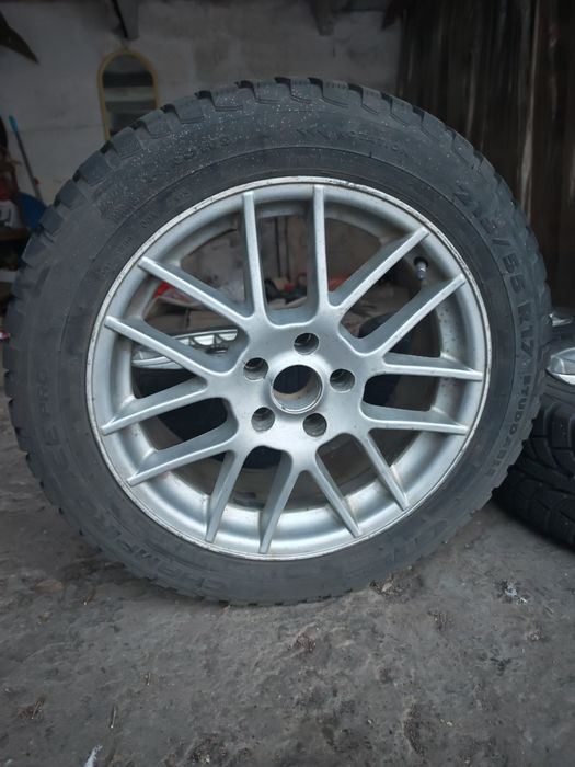 Продам диски с шинами