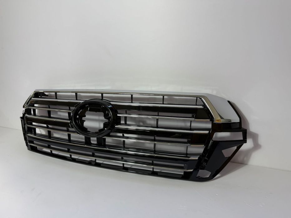 Решетка Land Cruiser 200