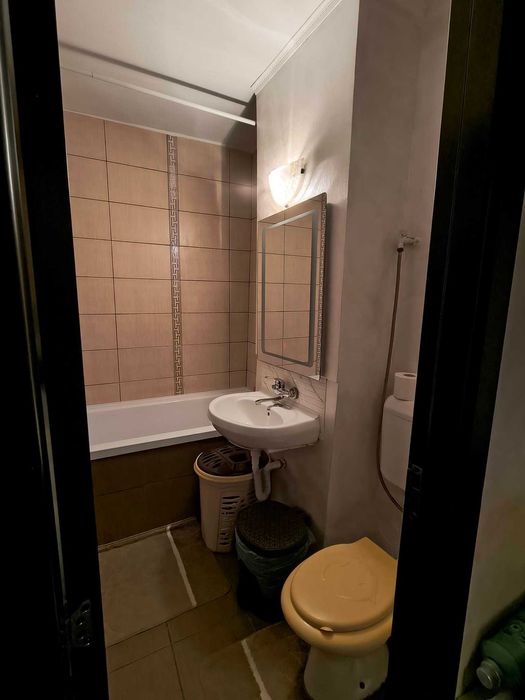 Apartament cu 3 camere