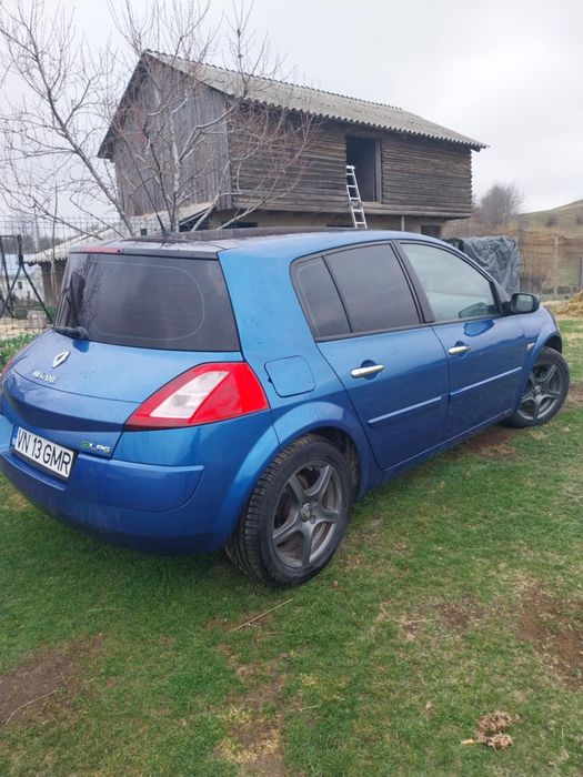 Vând Renault megane