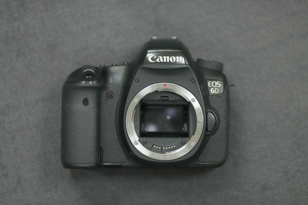 Фотоаппарат Canon EOS 6D (WG) Body