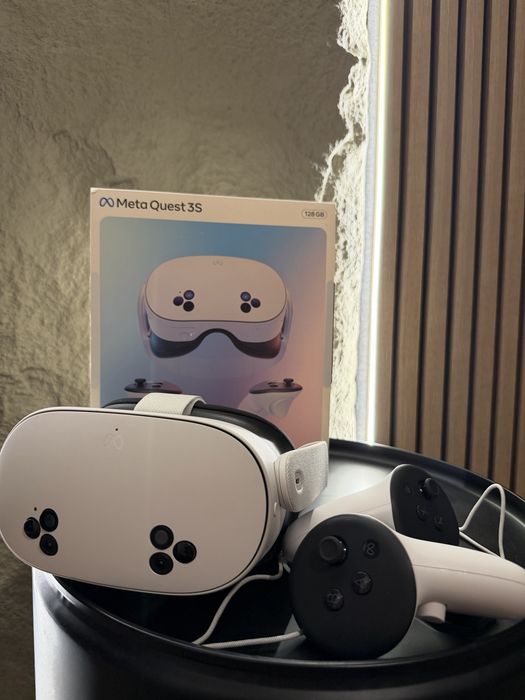 VR очила Meta Quest 3s 128gb