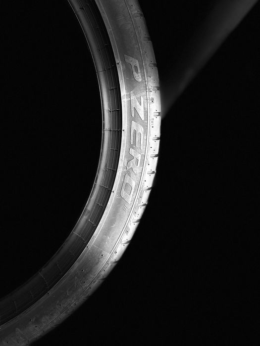 Шины Pirelli P Zero 315/30/R22