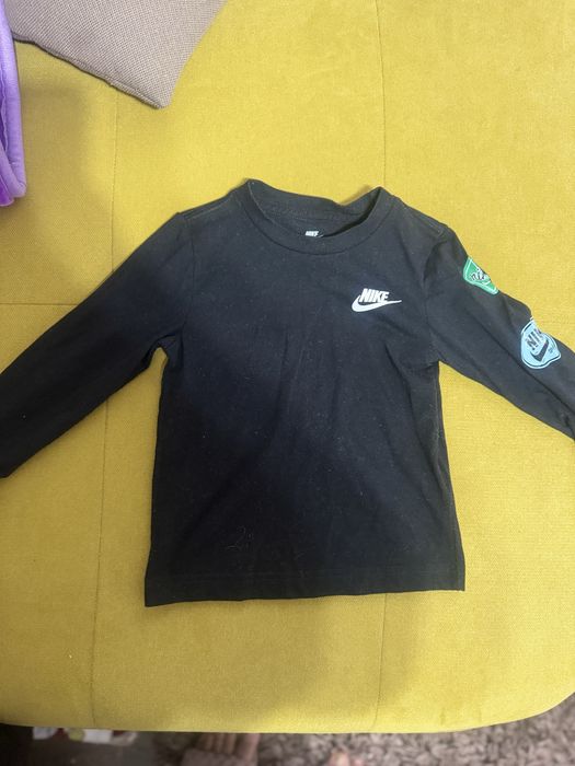 Bluza Nike marimea 2-3 ani