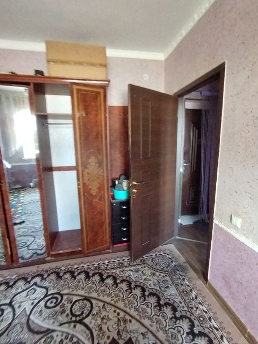 Аренда 1 хона 3 этаж икар бахтли хает Бриллиант Сити