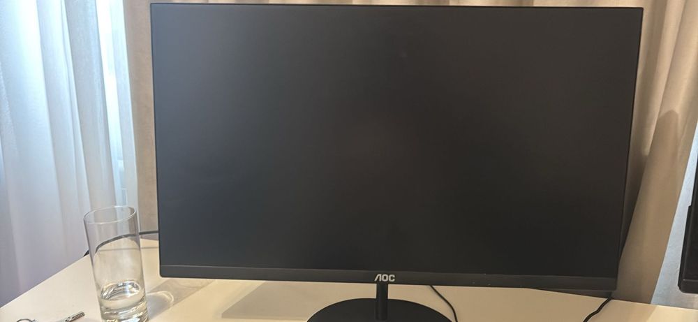 Acer 1080p 160 hz si  aoc 75 hz 2560 1440