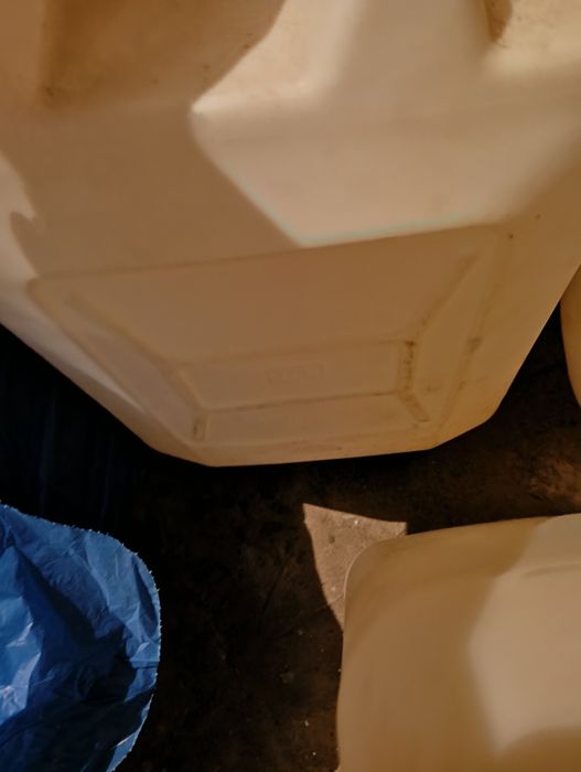 Bidoane, Canistre pt combustibil