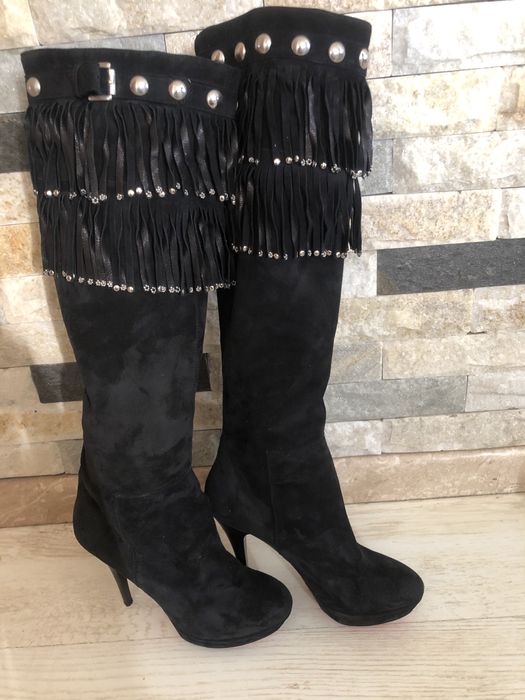 Ботуши дарис