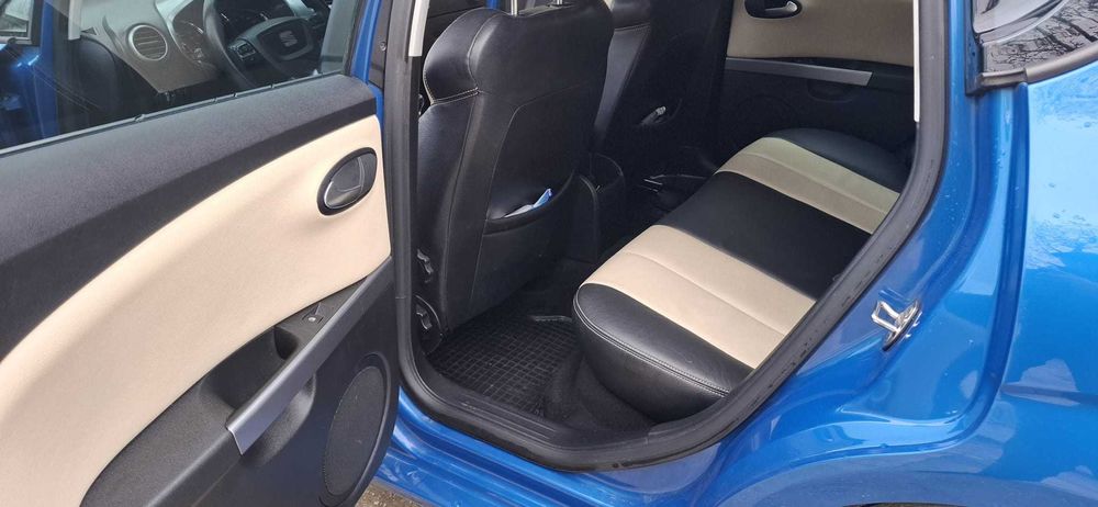 Seat Leon 2012 ***Tapiterie piele+ Navigatie***