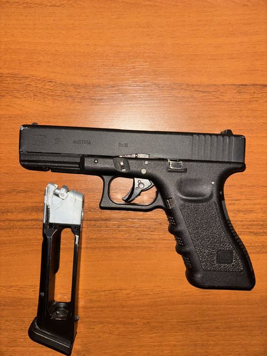 CYMA.077C,GLOCK17 GEN5 co2,M4 doubel bell 080