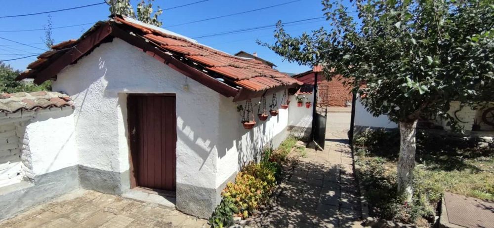 Продава се Къща в с. Стамболово, Област София-област - 130 кв.м за 539 €/кв.м - Снимка #1