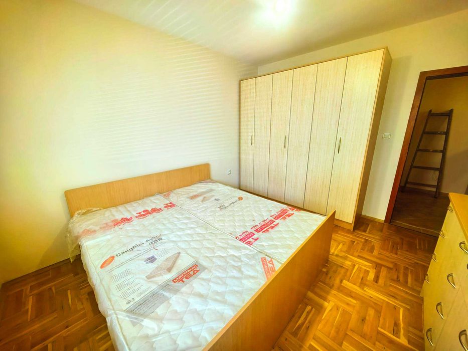 Двустаен апартамент в кв. Борово