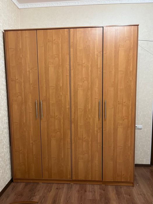 Шкаф для комнаты