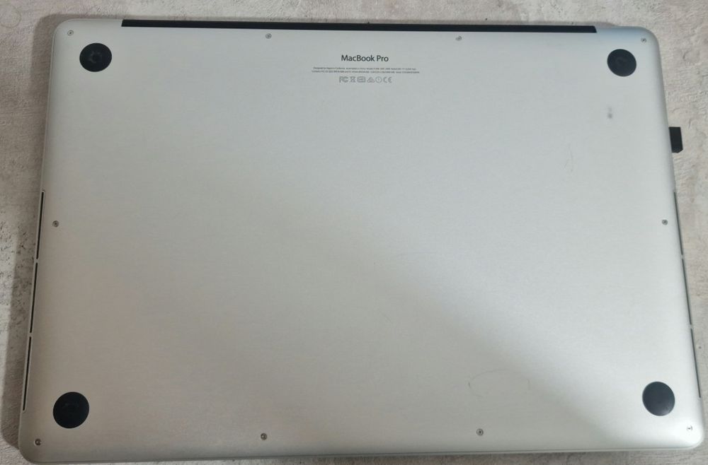 macbook apple retina 15