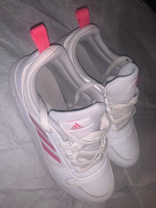 Оригинални маратонки адидас