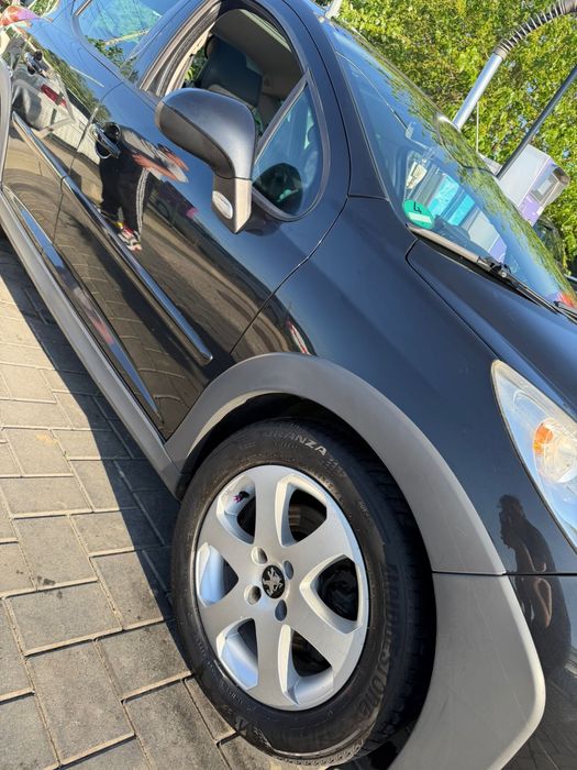 Vand Peugeot 207 sw