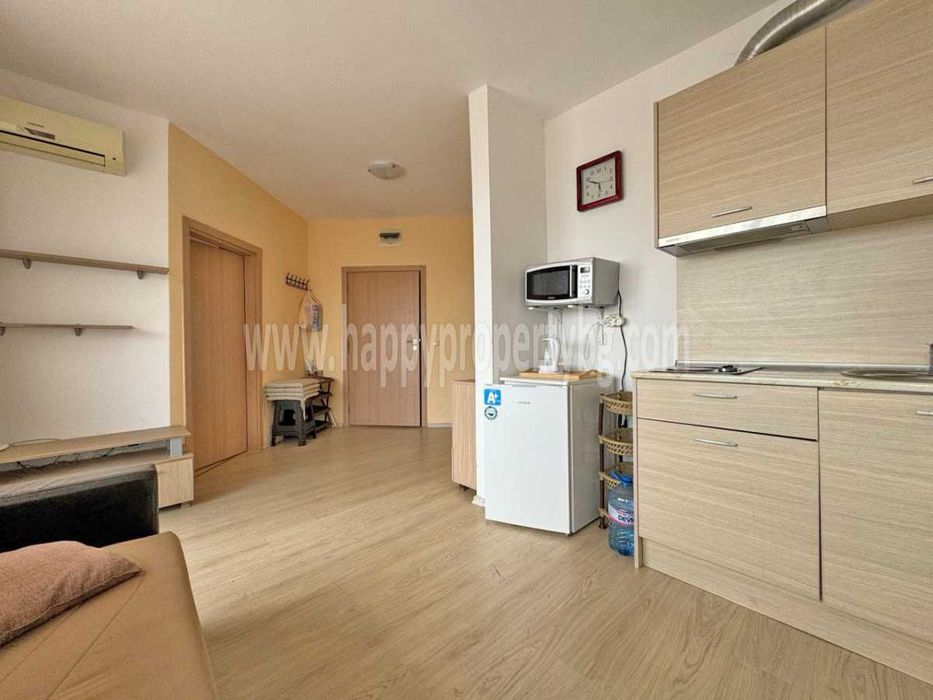Продава се Двустаен апартамент в к.к. Слънчев бряг - 54 кв.м за 1038 €/кв.м - Снимка #4