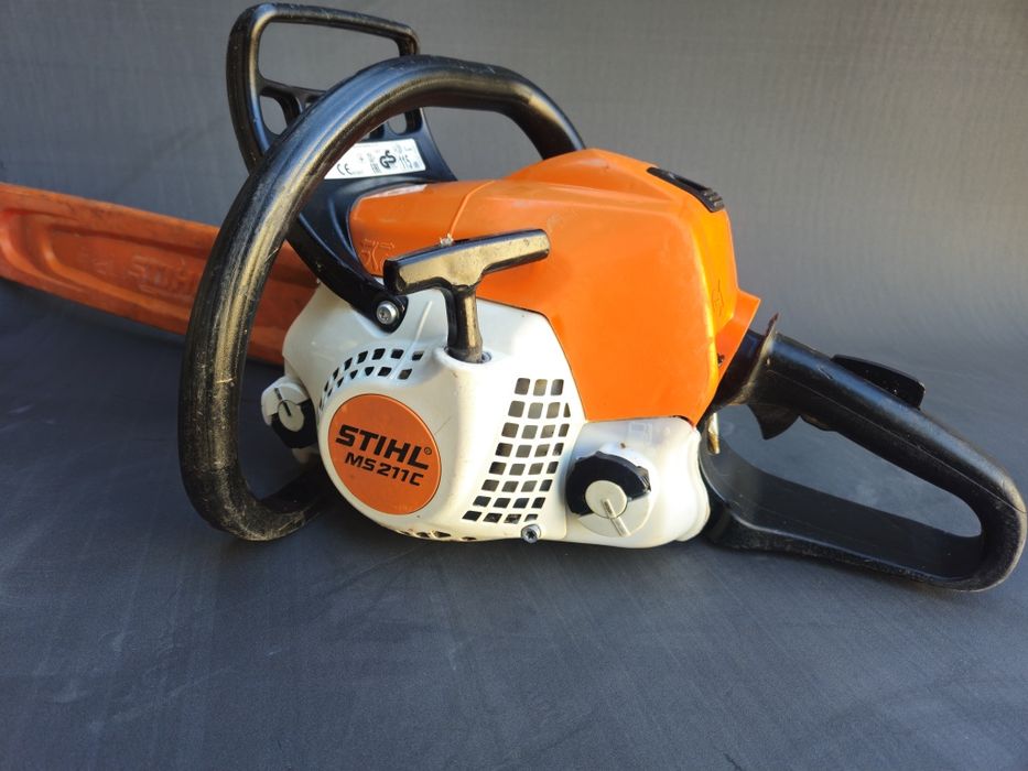 Drujbă Stihl 211C imp Germania