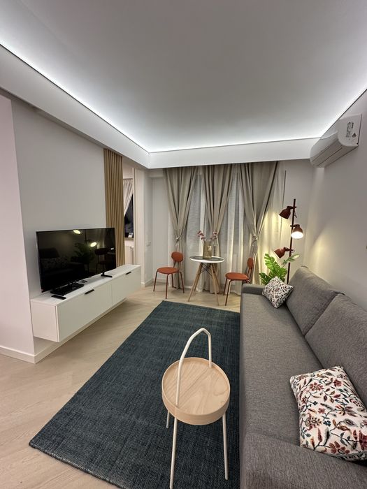 Garsoniera Cortina Nord de inchiriat