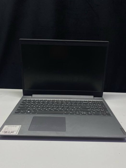 Ноутбук Lenovo.