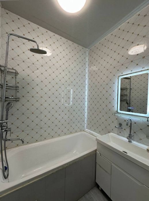 Сергили Янги Дархон да 3 хонали квартира сотилади