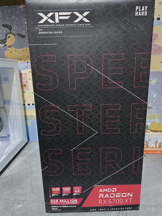 AMD Radeon RX6700XT Qick 319