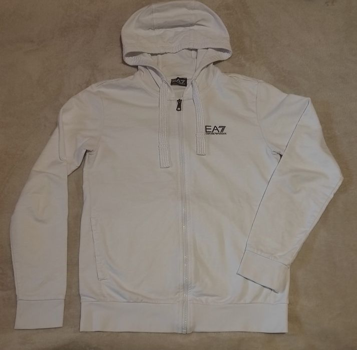 Мъжки Анцуг Emporio Armani размер S чисто нов