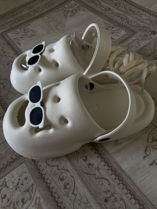 Летние шлепанцы