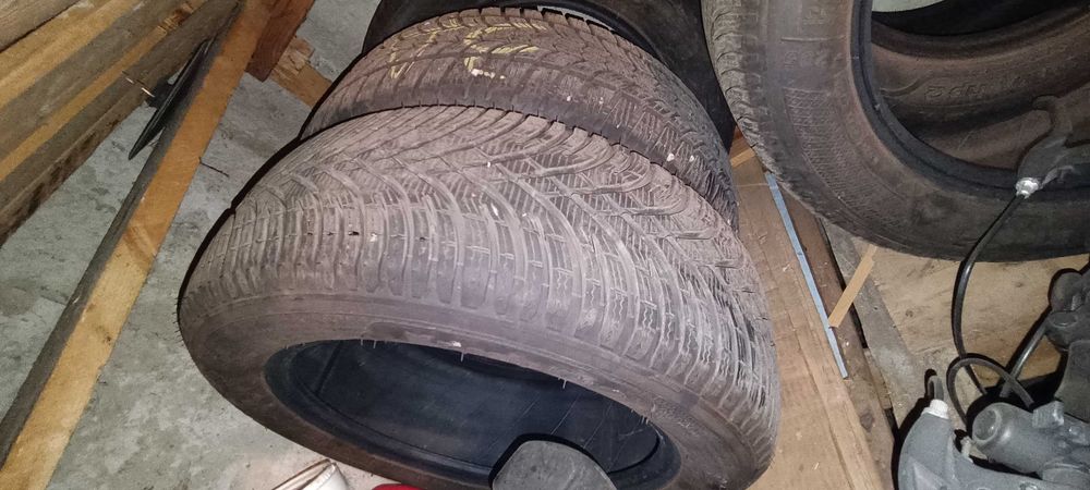 Продавам 4 бр. зимни гуми Sava Eskimo