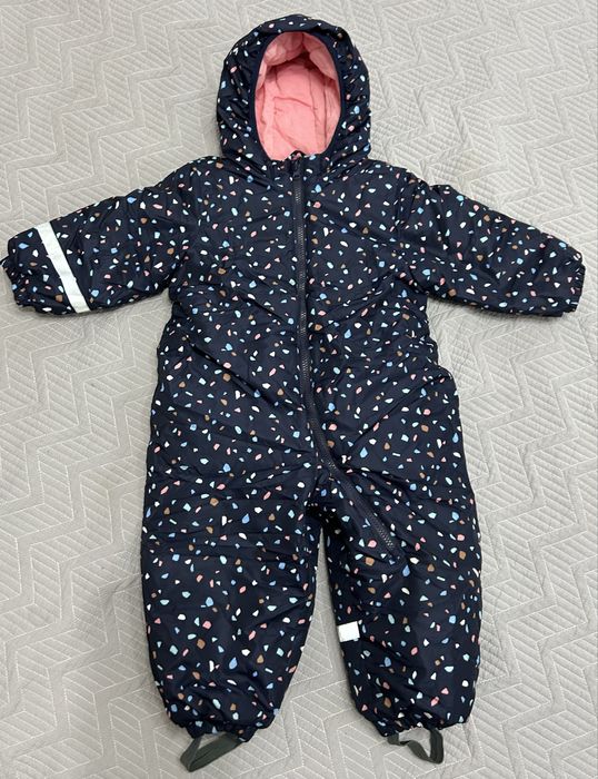 Зимний комбинезон для девочки