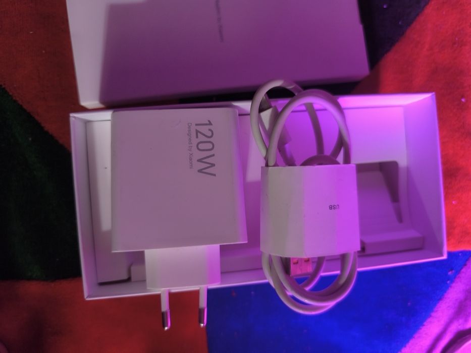 Продам или обменяю  телефон Redmi note 13 pro plus 5G