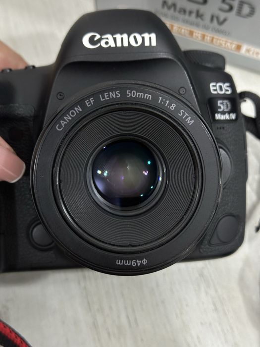 Фотоаппарат Canon 5d mark 4