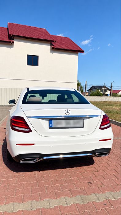 MERCEDES-BENZ E-Class 2019 — imagine 4
