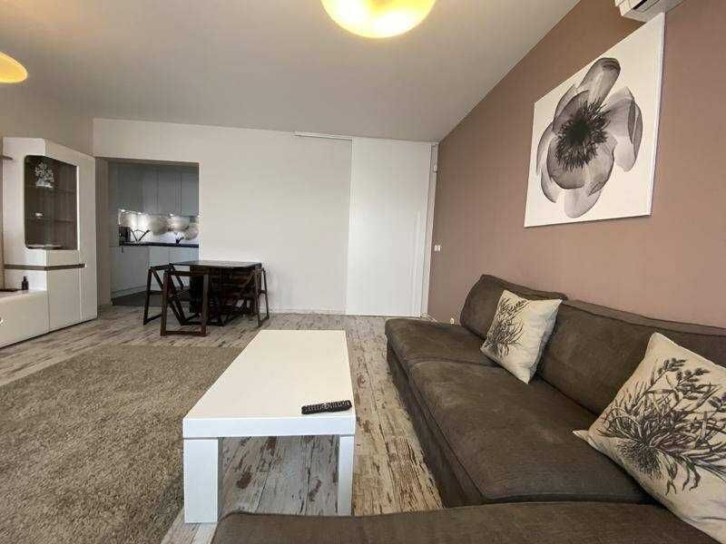 Дава се под наем Двустаен апартамент в София, Лозенец - 70 кв.м за 548.25 € - Снимка #1