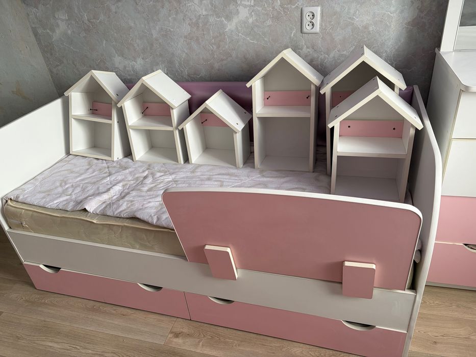 Спальный детский гарнитур !