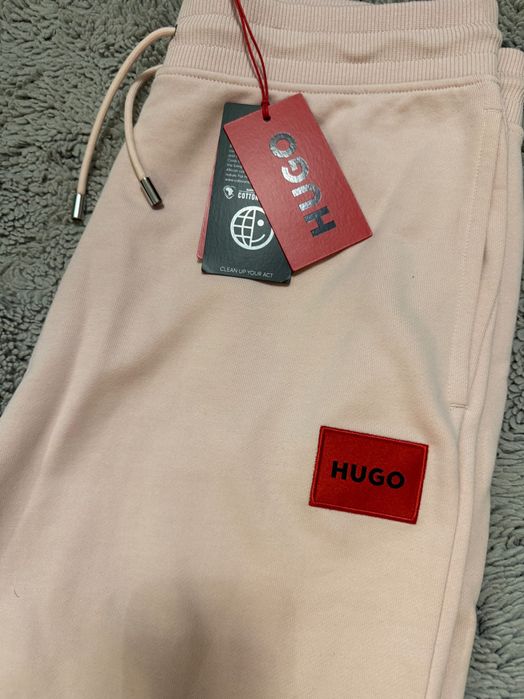 Hugo Boss долници