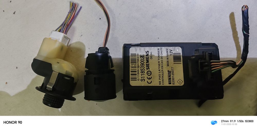 Кори за врати за Сценик 2