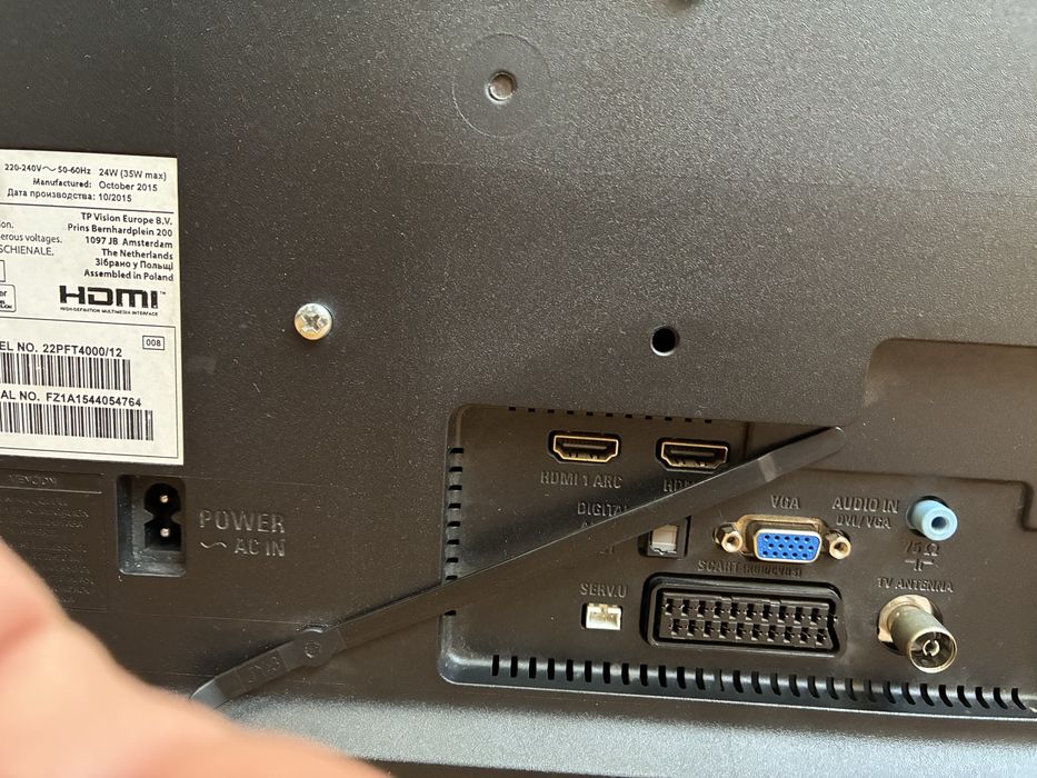 Televizor  PHILIPS  cu telecomanda