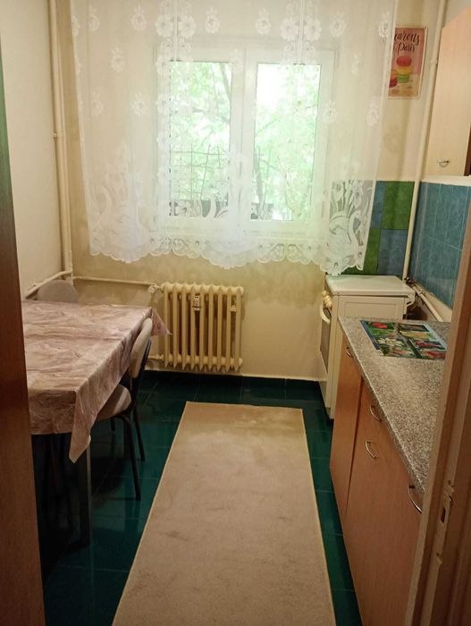 Ofer spre inchiriere apart. 2 camere in Drumul Taberei