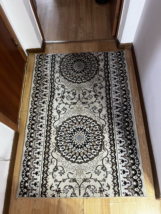 Продаю ковер, срочно