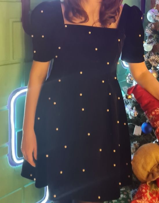 Продам платье нарядное праздничное  44 -46