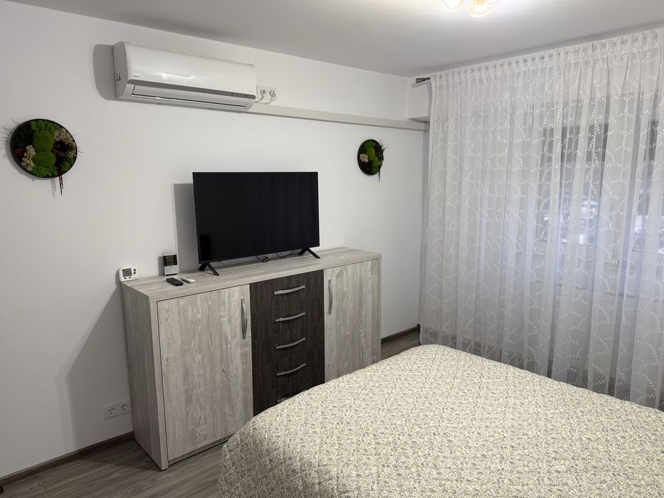 Apartament doua camere de vanzare