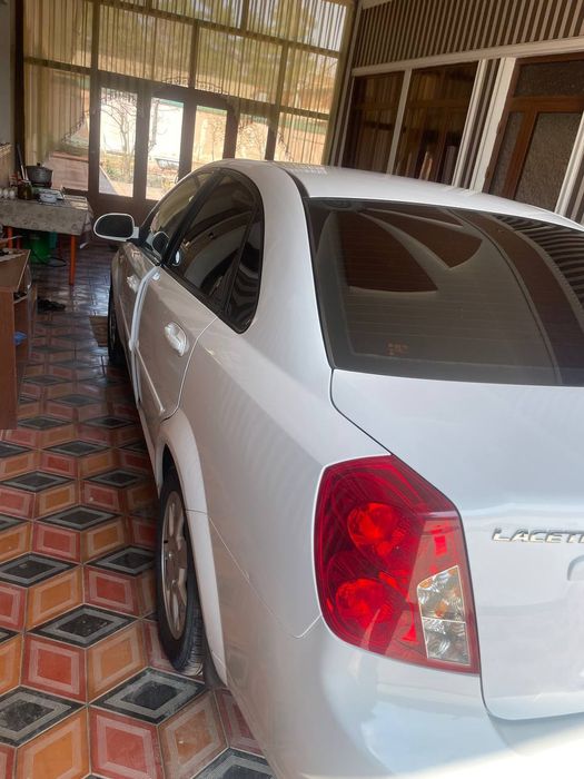 Lasetti (optra) автомат