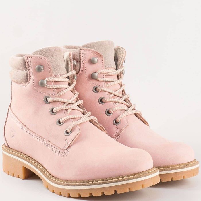 Велурени боти “Tamaris”