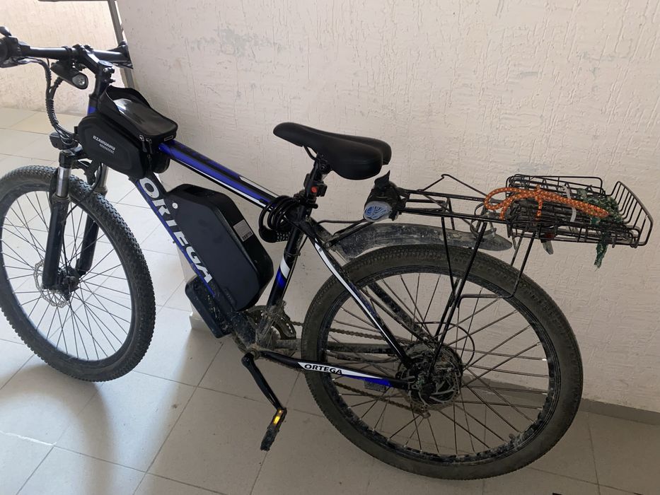 Электровелосипед Ортега с Яндекс термосумкой