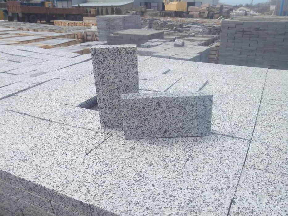 Гранит. Брусчатка гранитная.